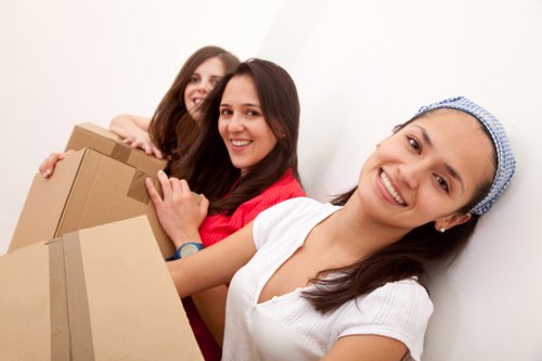 Student moving day assistance for accommodation in Acton